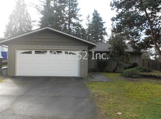 10722 48th St E, Edgewood, WA 98372