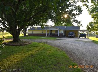 100884 S 4650th Rd, Sallisaw, OK 74955