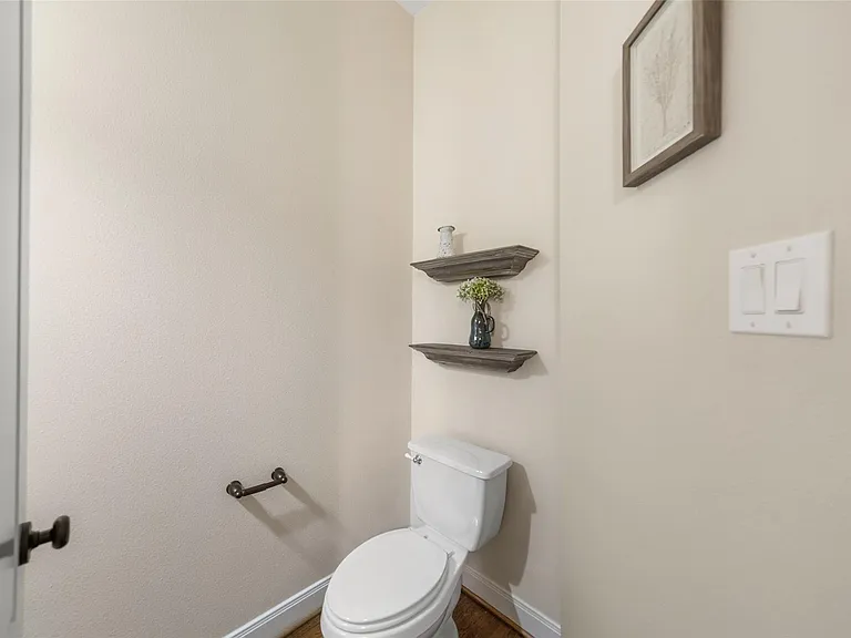 34 Danby Pl — Photo 10