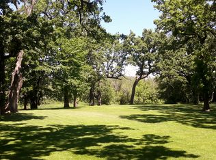 8225 Galena Rd, Bristol, IL 60512