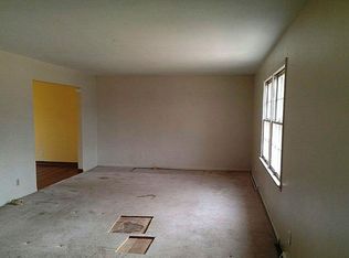 2711 Bradley Rd, Rockford, IL 61107