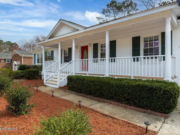 406 Aquarius Drive, Wilmington, NC 28411