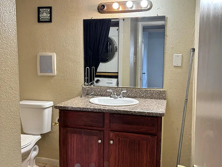 8417 Hearth Dr #7 — Photo 14