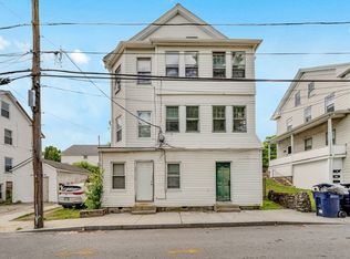15 Granite St, Webster, MA 01570