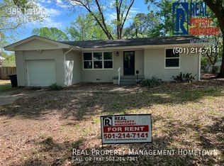1301 Lee St, Jacksonville, AR 72076