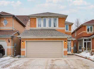 25 Eastpine Dr, Markham, ON L3R 4Z2
