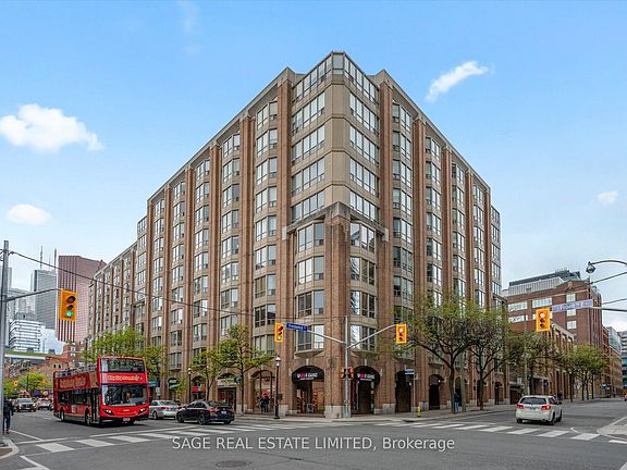 2nd image of 160 Frederick St #305