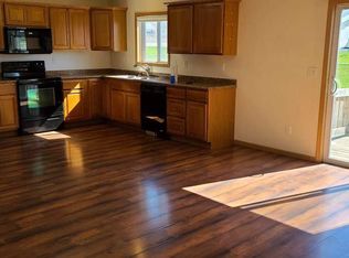 4262 Estate Dr S #1, Fargo, ND 58104