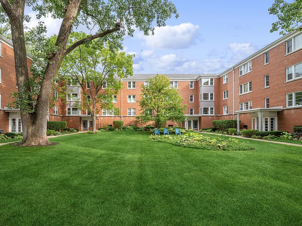 1st image of 404 Laurel Ave APT 3E