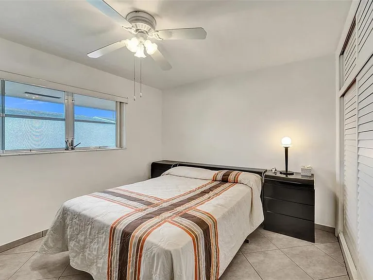 2317 Garfield St #3 — Photo 17