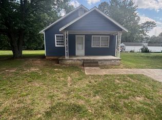 402 E Branch St, Benson, NC 27504