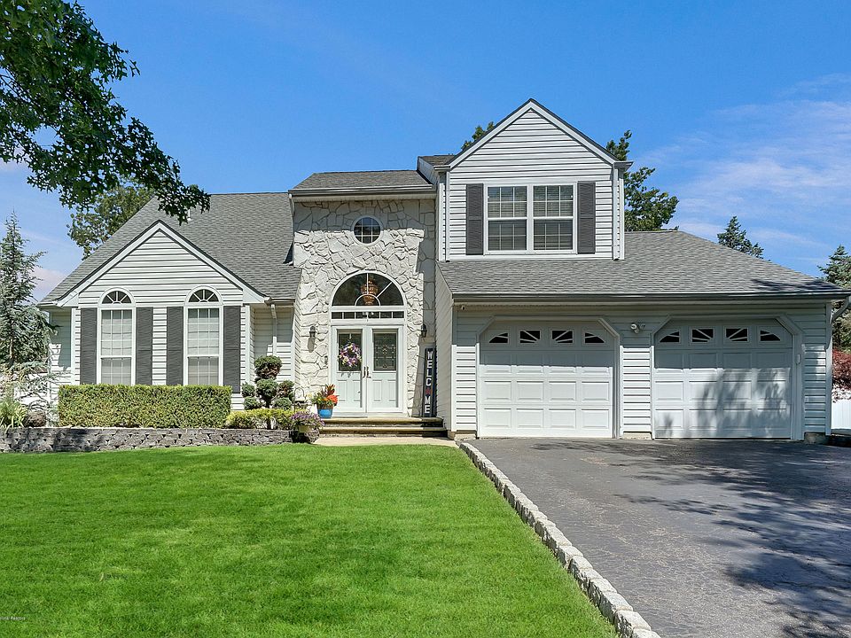 1st image of 1929 White Knoll Dr