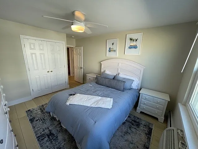 Bed #2 - queen adjustable Bed