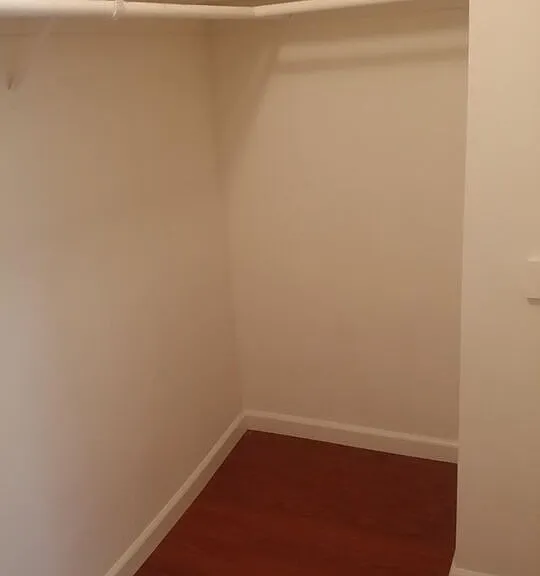 1262 S Barrington Ave #203 — Photo 18