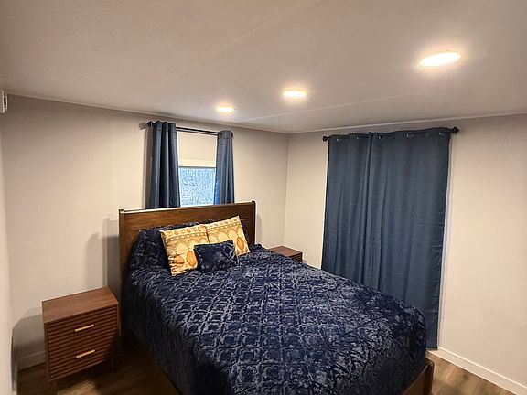 5th image of 7284 A Us 15 501 N