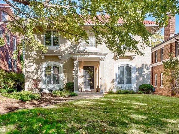 57 Aberdeen Pl, Saint Louis, MO 63105