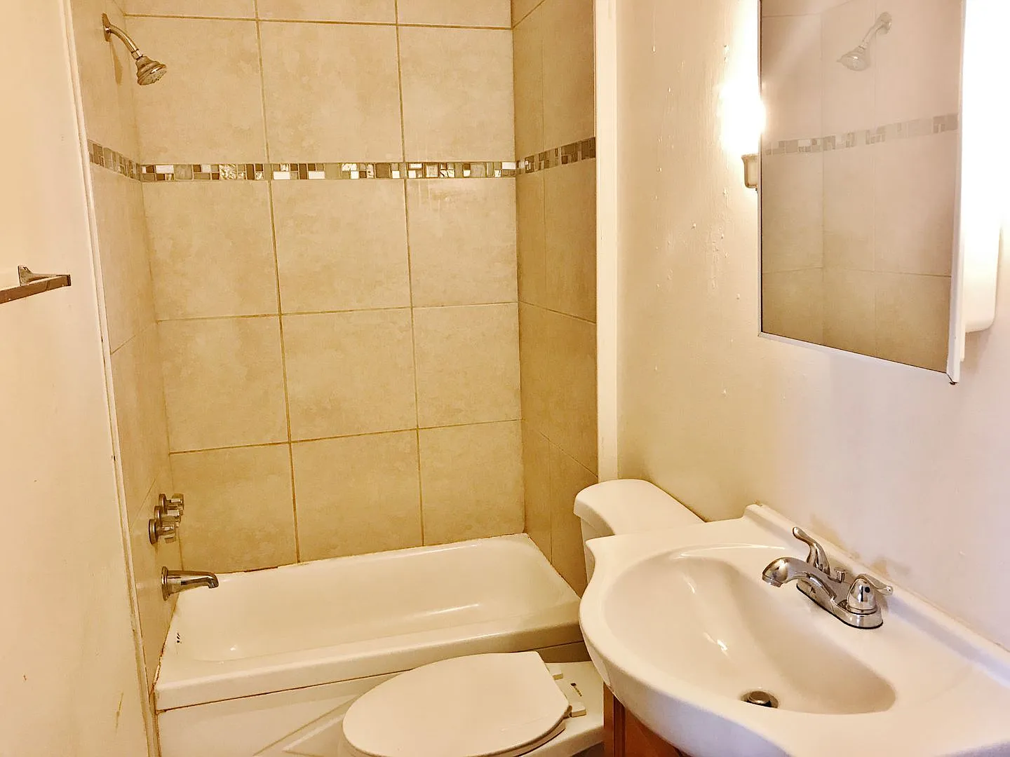 Friendship - Apartments For Rent In Pittsburgh — Photo 2