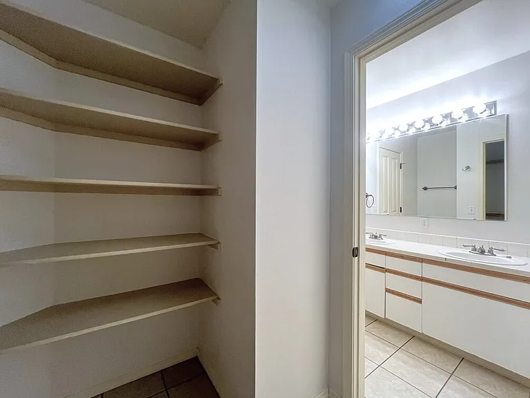 5851 N Cobbler Ln — Photo 38