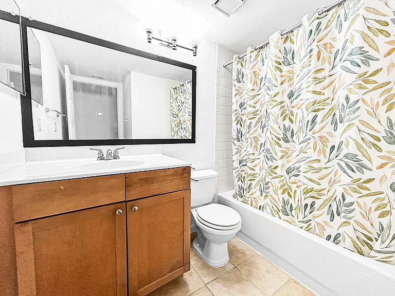 2500 Winding Creek Blvd #G106 — Photo 19