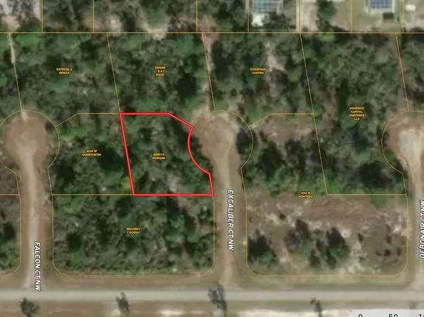 108 Excaliber Ct NW, Lake Placid, FL 33852