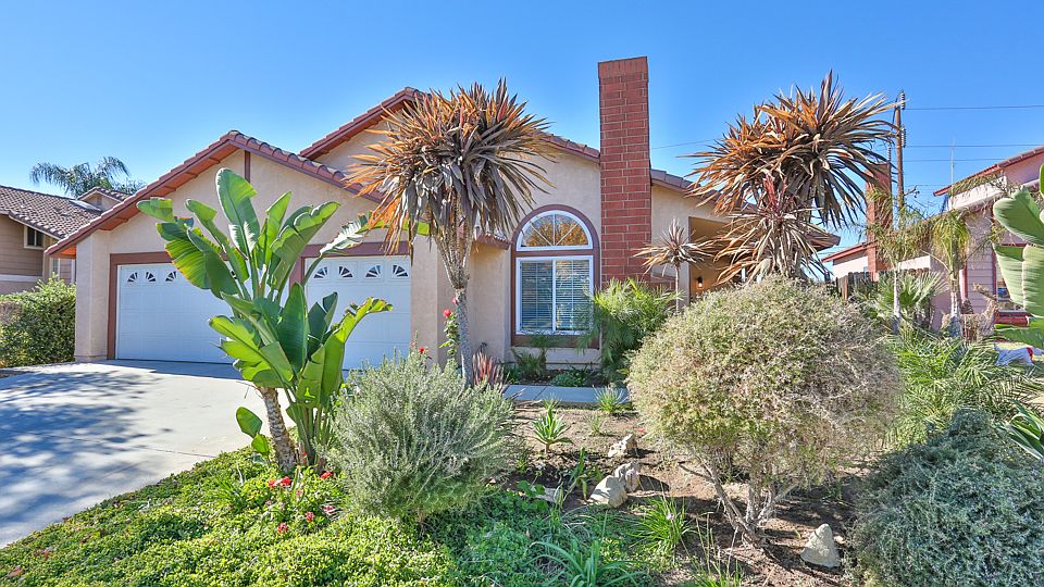 1st image of 12965 Coralberry St