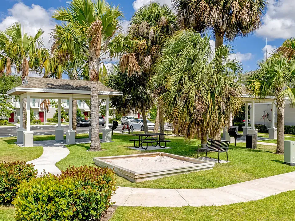 Aviara Lake Worth