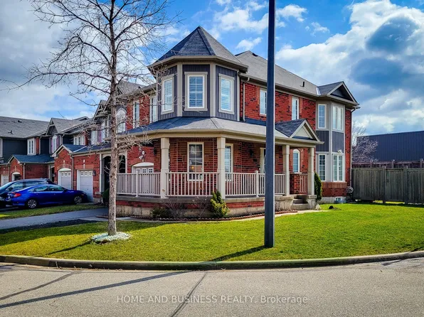 355 Chuchmach Close, Milton, ON L9T 8B7