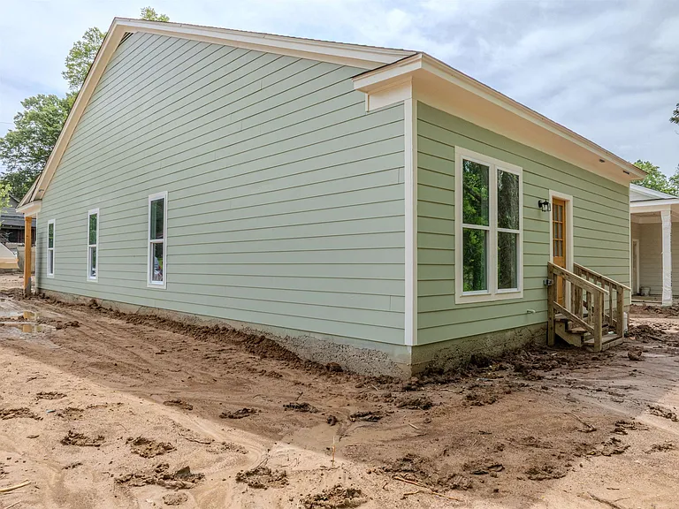 1061 Shaw Pl — Photo 17