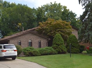 18823 Millar Rd, Clinton Township, MI 48036