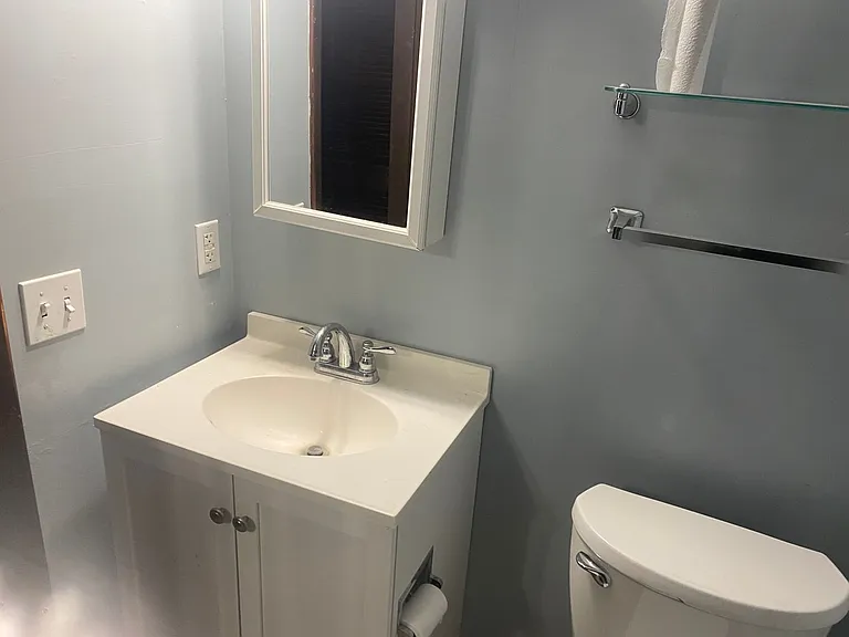 301 N Carole Ave — Photo 8