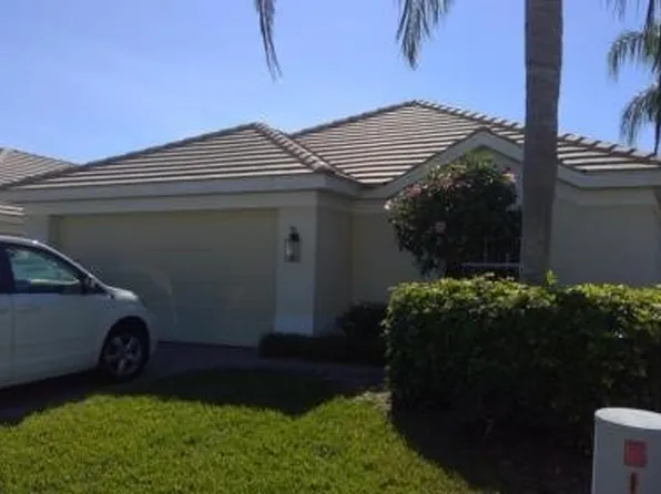 2470 Greendale Pl, Cape Coral, FL 33991