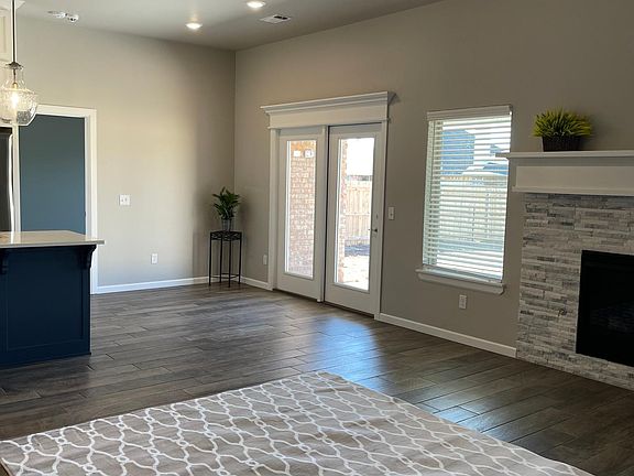 3rd image of 3805 Palmetto Trl