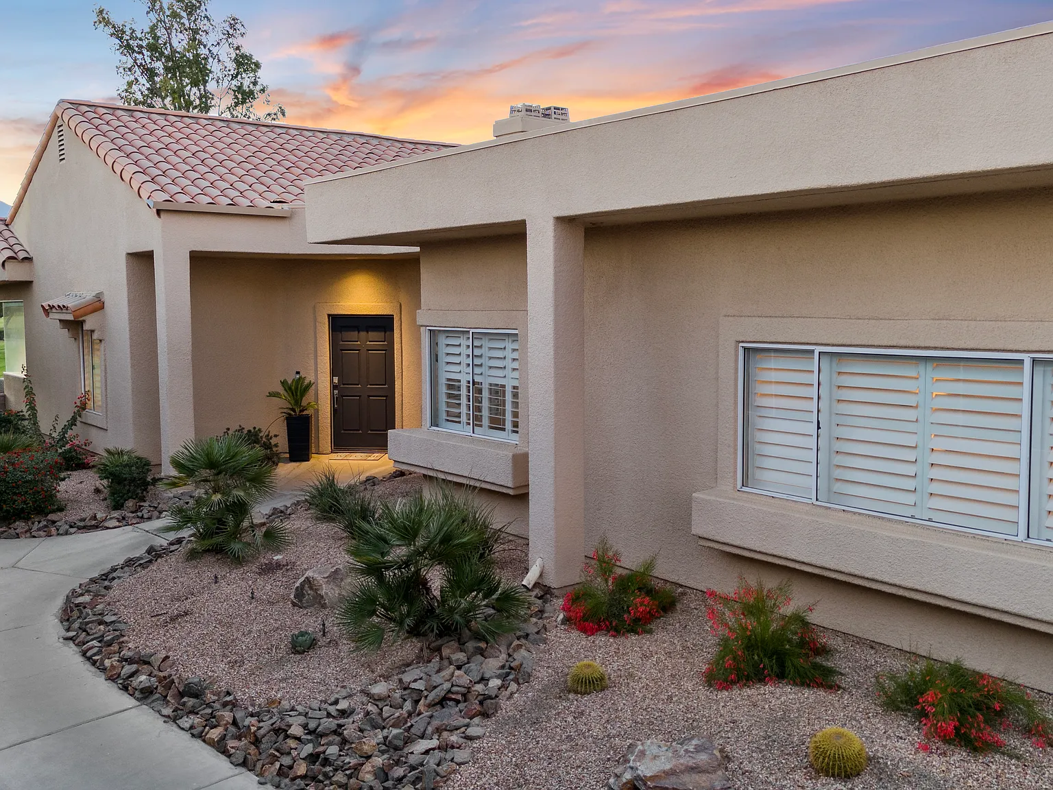 3 bed, 1806 sqft, $5,500 — Photo 3