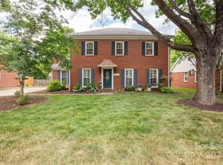 9721 Ridgemore Dr, Charlotte, NC 28277