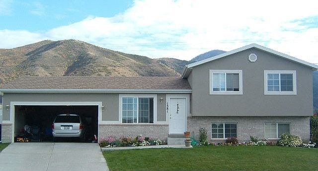 1581 Spur Court