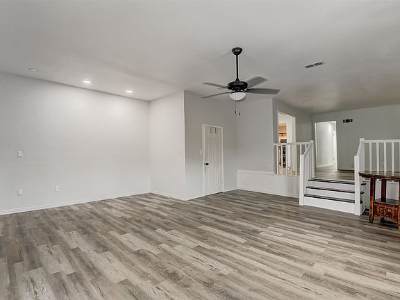 4th image of 5441 Norma St