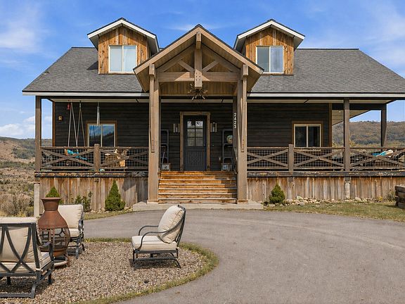 3rd image of 2423 Timber Lakes Dr #1053
