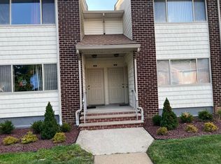 301 Cynthia Ct, Princeton, NJ 08540