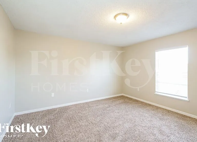 10714 Opus Dr — Photo 11