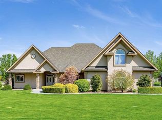 26405 Country Meadows Ln, Kennewick, WA