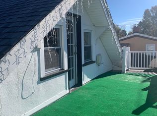 10 E Passaic St, Rochelle Park, NJ 07662
