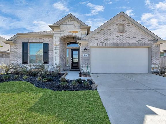 2nd image of 5116 Twin Summit Dr