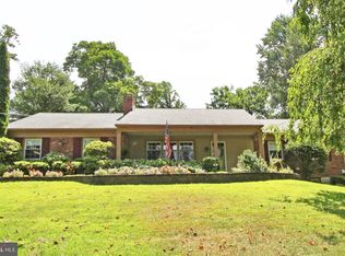 14 Glenview Rd, Glen Mills, PA 19342