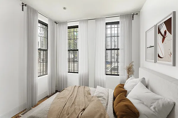 Rented by Freestone Property Group | media 11