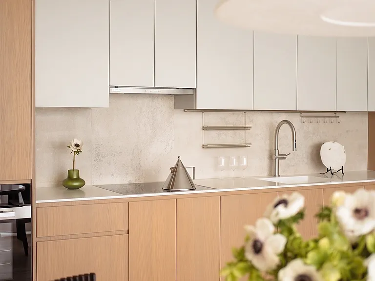 428 W 19th St #3D — Photo 7