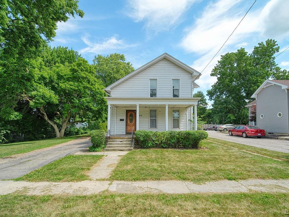 1st image of 225 Seeley St