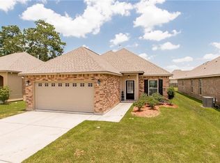19127 Greenleaf Cir, Ponchatoula, LA 70454