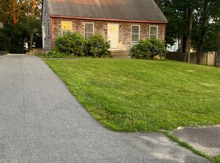 10 Buttonwood Rd, South Berwick, ME 03908