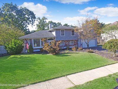 51 Arlyn Drive, Howell, NJ, 07731