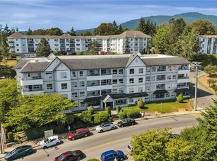 1631 Dufferin Cres #302, Nanaimo, BC V9S 5T4